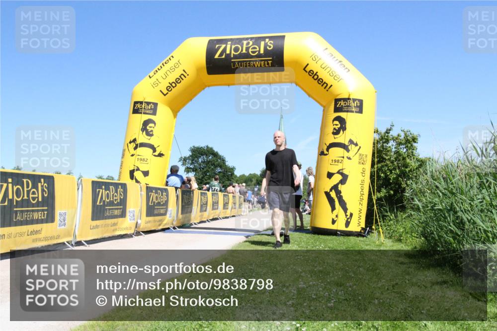 21.06.2026 - Viking Triathlon Michael Strokosch http://msf.ph/oto/9838798 21.06.2026 14:56:38 Laufen 165, 460 meine-sportfotos.de