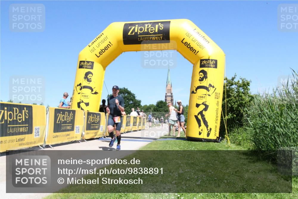 21.06.2026 - Viking Triathlon Michael Strokosch http://msf.ph/oto/9838891 21.06.2026 15:05:29 Laufen 107, 198 meine-sportfotos.de