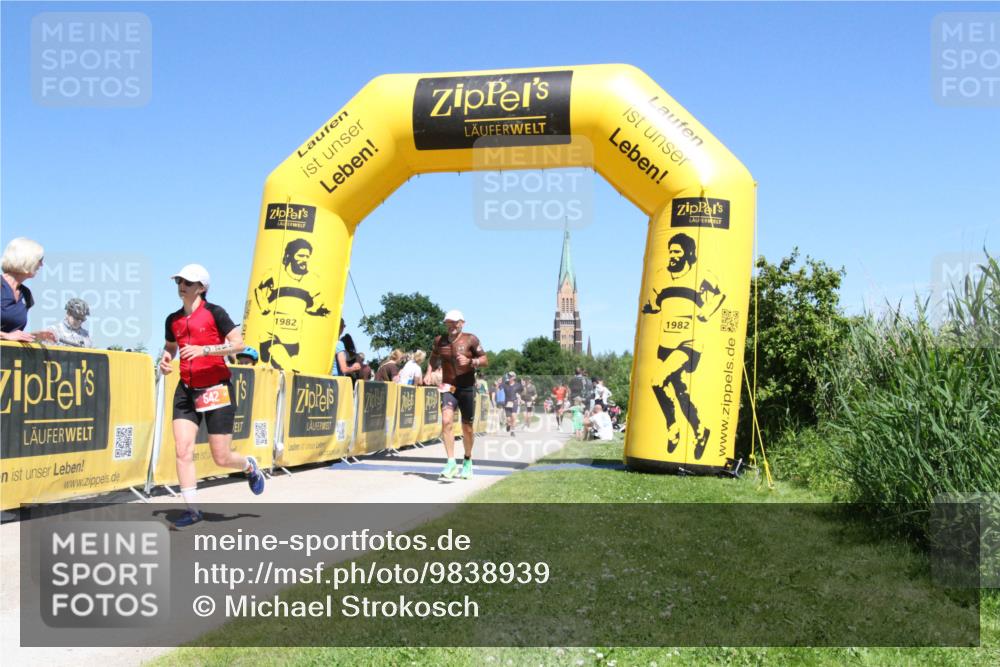 21.06.2026 - Viking Triathlon Michael Strokosch http://msf.ph/oto/9838939 21.06.2026 15:09:56 Laufen 238, 542 meine-sportfotos.de