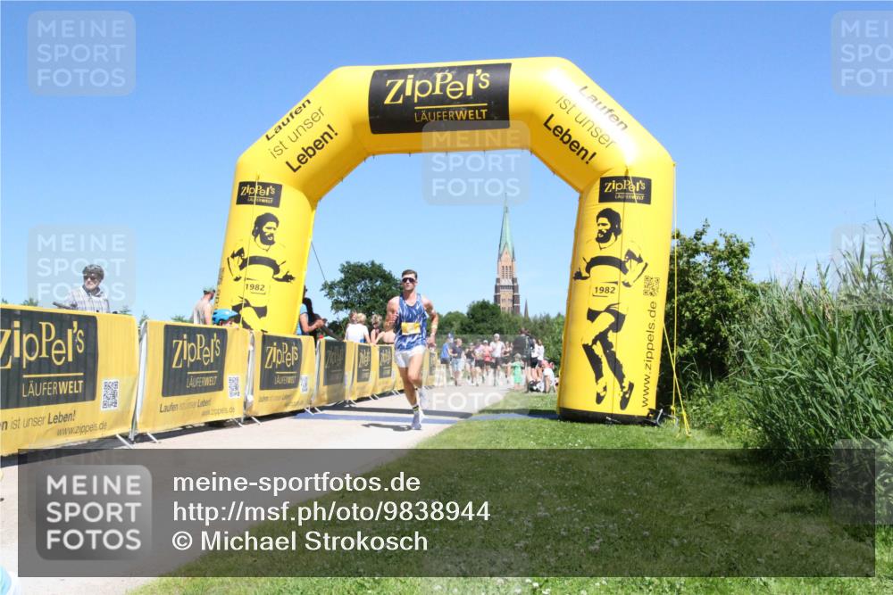 21.06.2026 - Viking Triathlon Michael Strokosch http://msf.ph/oto/9838944 21.06.2026 15:10:12 Laufen 613 meine-sportfotos.de