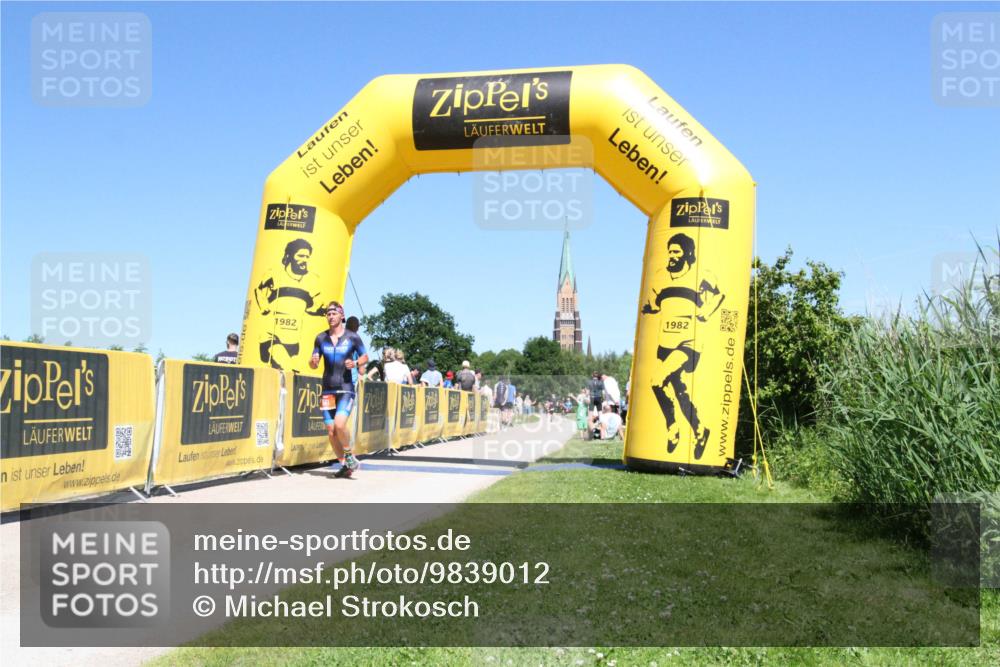 21.06.2026 - Viking Triathlon Michael Strokosch http://msf.ph/oto/9839012 21.06.2026 15:17:00 Laufen 561 meine-sportfotos.de