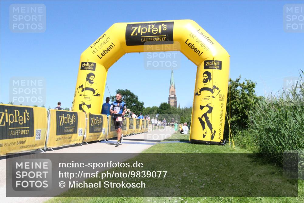 21.06.2026 - Viking Triathlon Michael Strokosch http://msf.ph/oto/9839077 21.06.2026 15:23:46 Laufen 462, 485 meine-sportfotos.de