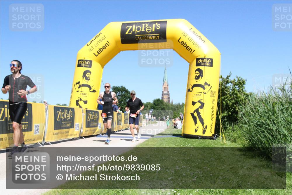 21.06.2026 - Viking Triathlon Michael Strokosch http://msf.ph/oto/9839085 21.06.2026 15:25:01 Laufen 430, 512, 529 meine-sportfotos.de