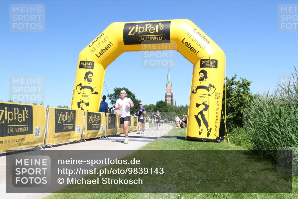 21.06.2026 - Viking Triathlon Michael Strokosch http://msf.ph/oto/9839143 21.06.2026 15:33:27 Laufen 329, 566, 636 meine-sportfotos.de