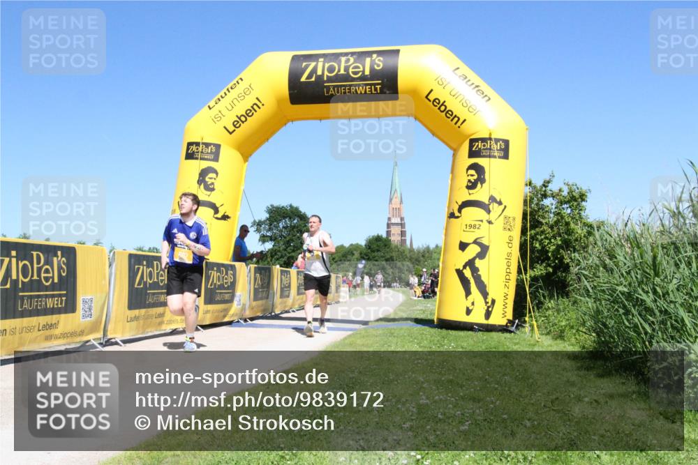 21.06.2026 - Viking Triathlon Michael Strokosch http://msf.ph/oto/9839172 21.06.2026 15:36:51 Laufen 602, 609 meine-sportfotos.de