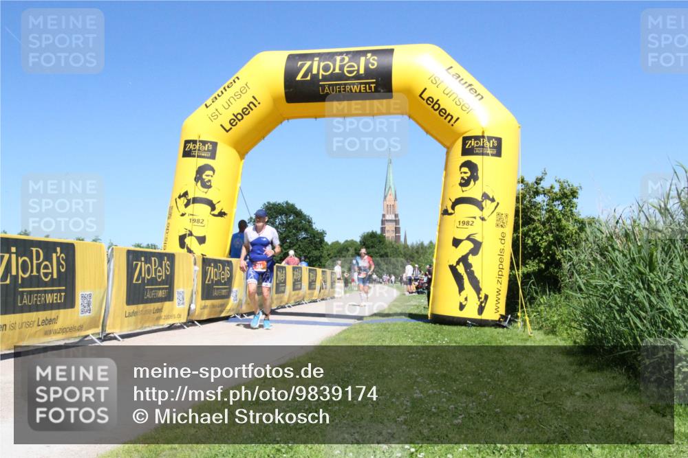 21.06.2026 - Viking Triathlon Michael Strokosch http://msf.ph/oto/9839174 21.06.2026 15:38:30 Laufen 384 meine-sportfotos.de