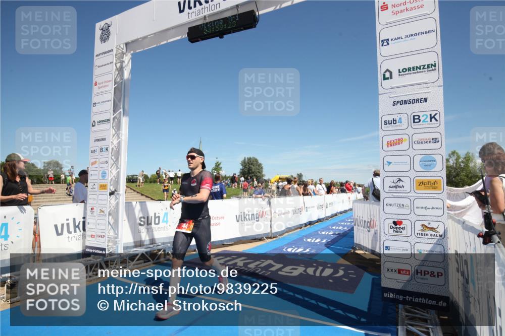 21.06.2026 - Viking Triathlon Michael Strokosch http://msf.ph/oto/9839225 21.06.2026 14:59:39 Ziel 44 meine-sportfotos.de