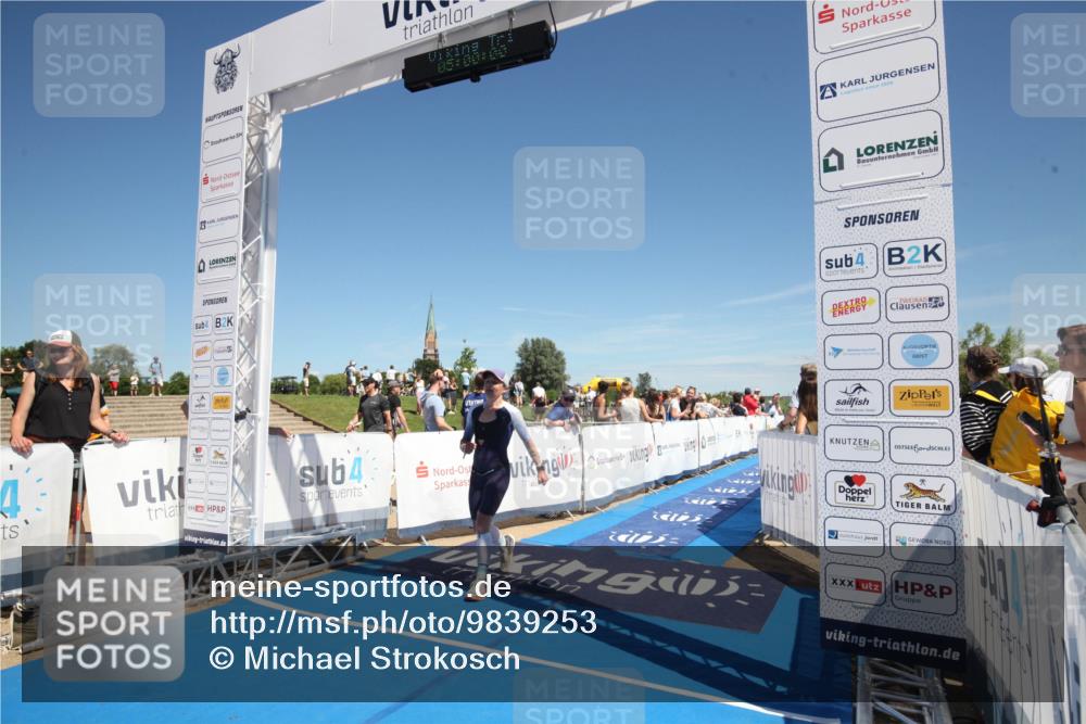 21.06.2026 - Viking Triathlon Michael Strokosch http://msf.ph/oto/9839253 21.06.2026 15:00:14 Ziel 403, 459, 546, 553 meine-sportfotos.de