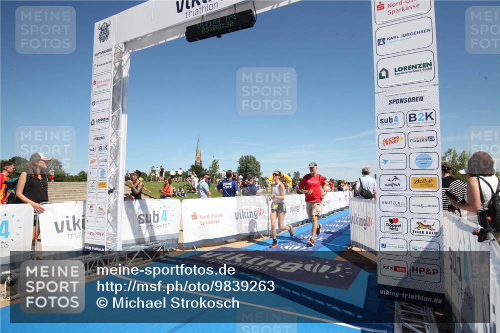 21.06.2026 - Viking Triathlon Michael Strokosch http://msf.ph/oto/9839263 21.06.2026 15:00:46 Ziel  meine-sportfotos.de