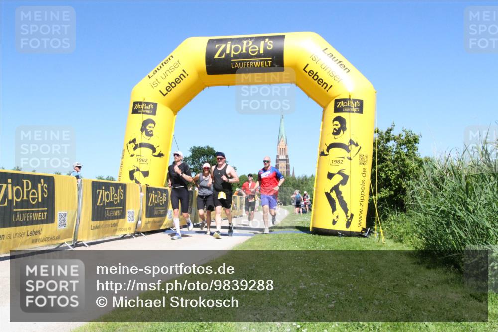 21.06.2026 - Viking Triathlon Michael Strokosch http://msf.ph/oto/9839288 21.06.2026 15:48:18 Laufen 350, 616 meine-sportfotos.de