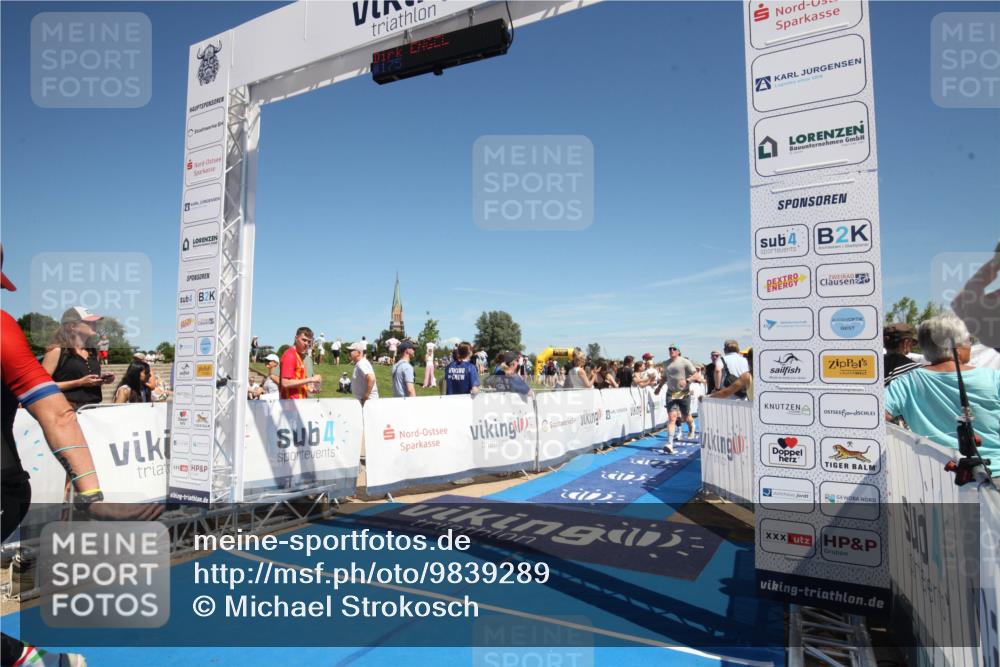 21.06.2026 - Viking Triathlon Michael Strokosch http://msf.ph/oto/9839289 21.06.2026 15:02:51 Ziel 95 meine-sportfotos.de