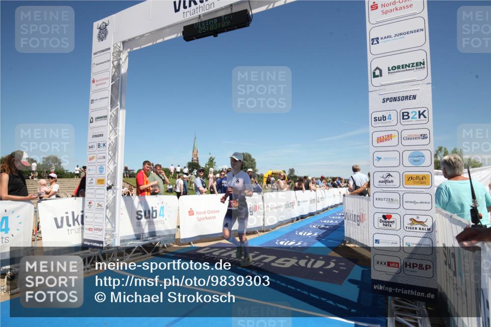 21.06.2026 - Viking Triathlon Michael Strokosch http://msf.ph/oto/9839303 21.06.2026 15:03:23 Ziel  meine-sportfotos.de