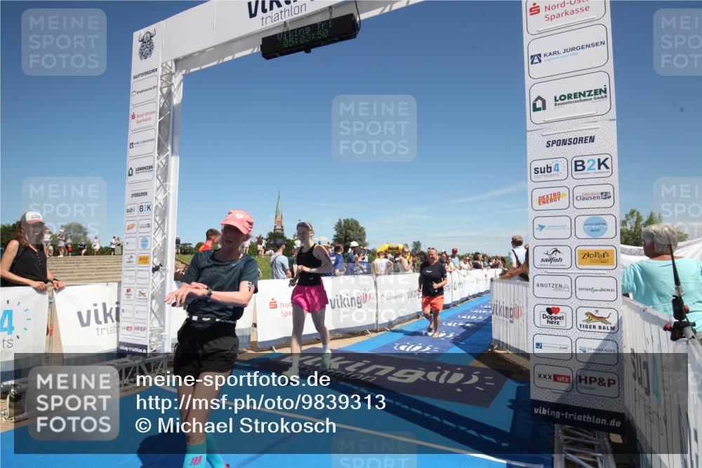21.06.2026 - Viking Triathlon Michael Strokosch http://msf.ph/oto/9839313 21.06.2026 15:04:04 Ziel 621 meine-sportfotos.de