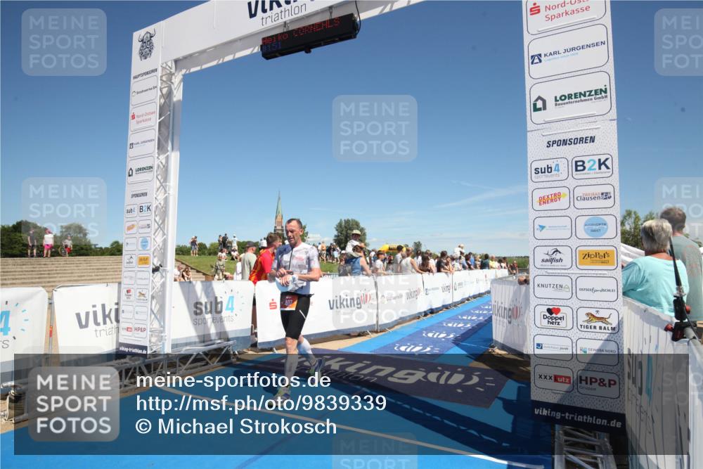 21.06.2026 - Viking Triathlon Michael Strokosch http://msf.ph/oto/9839339 21.06.2026 15:07:49 Ziel  meine-sportfotos.de
