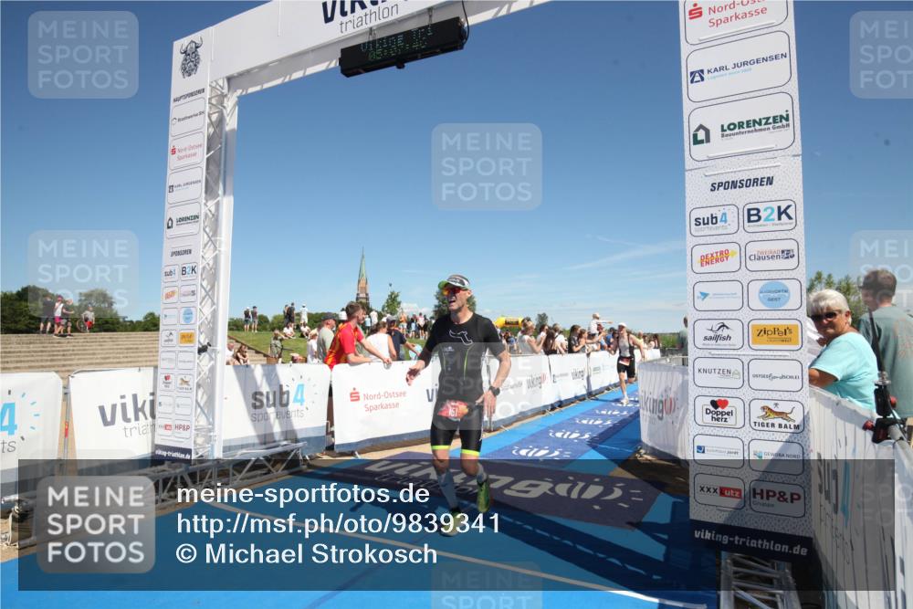 21.06.2026 - Viking Triathlon Michael Strokosch http://msf.ph/oto/9839341 21.06.2026 15:08:01 Ziel  meine-sportfotos.de