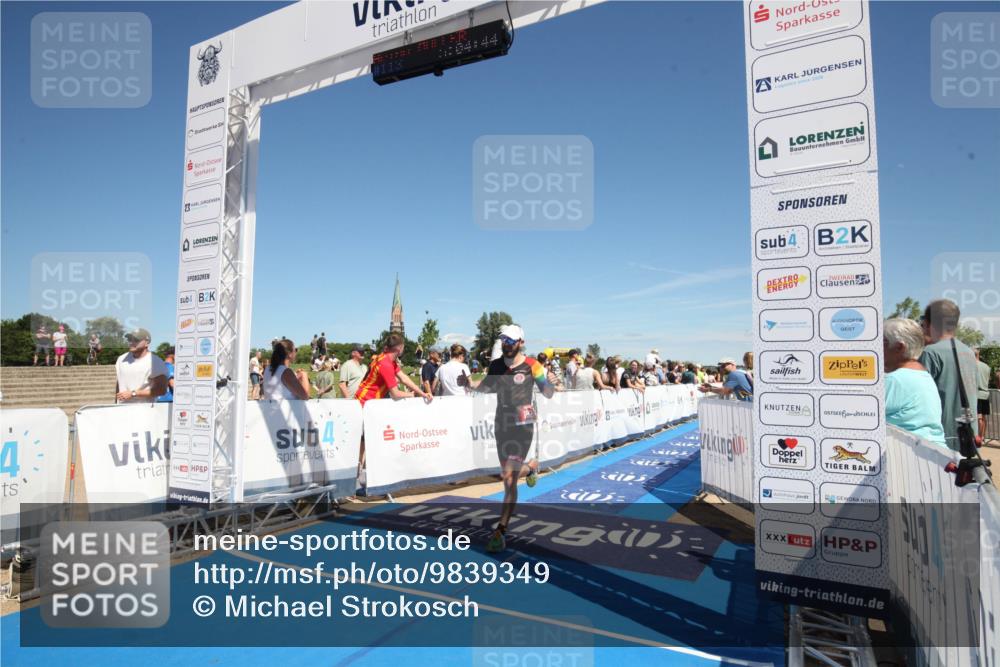 21.06.2026 - Viking Triathlon Michael Strokosch http://msf.ph/oto/9839349 21.06.2026 15:09:45 Ziel  meine-sportfotos.de