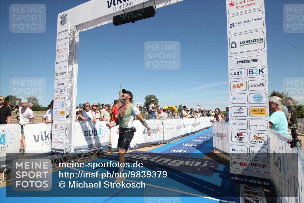 21.06.2026 - Viking Triathlon Michael Strokosch http://msf.ph/oto/9839379 21.06.2026 15:11:11 Ziel 369 meine-sportfotos.de