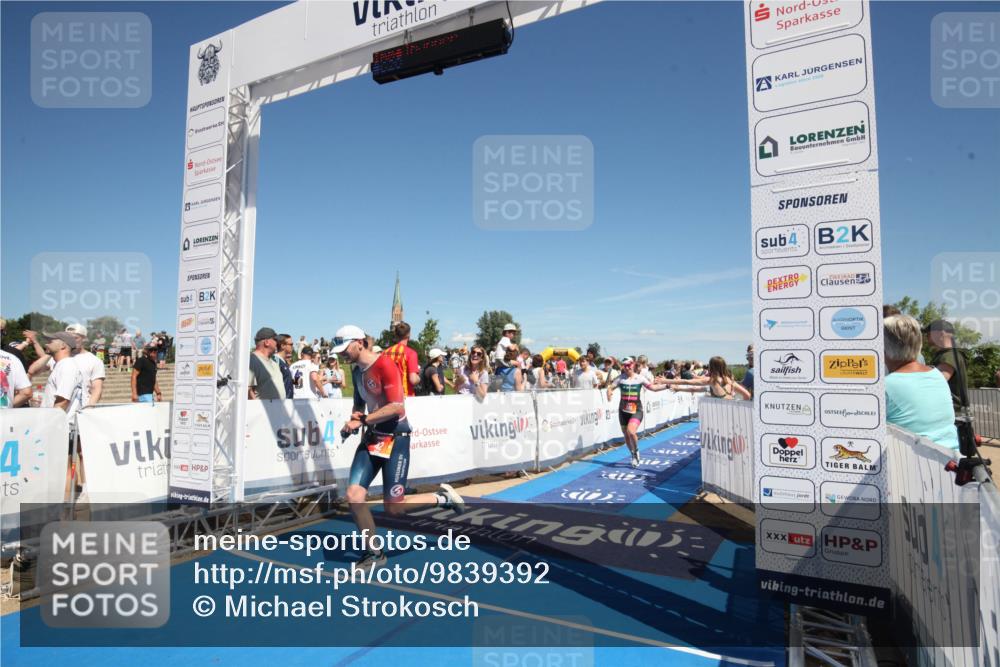 21.06.2026 - Viking Triathlon Michael Strokosch http://msf.ph/oto/9839392 21.06.2026 15:12:22 Ziel 42 meine-sportfotos.de