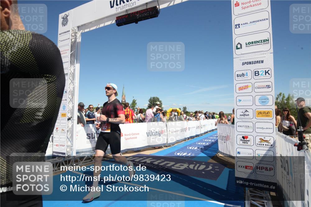 21.06.2026 - Viking Triathlon Michael Strokosch http://msf.ph/oto/9839423 21.06.2026 15:14:35 Ziel 374, 552 meine-sportfotos.de