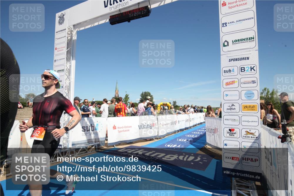 21.06.2026 - Viking Triathlon Michael Strokosch http://msf.ph/oto/9839425 21.06.2026 15:14:36 Ziel 374, 552 meine-sportfotos.de