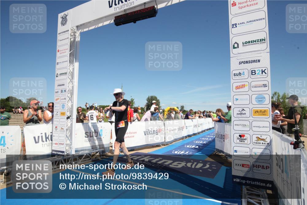 21.06.2026 - Viking Triathlon Michael Strokosch http://msf.ph/oto/9839429 21.06.2026 15:15:47 Ziel 458 meine-sportfotos.de