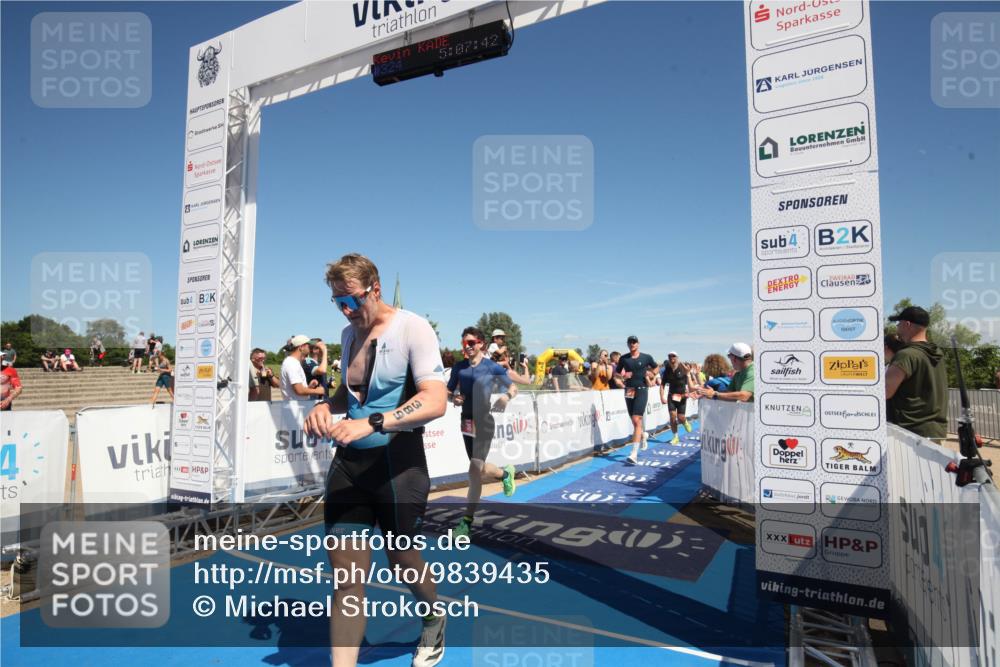 21.06.2026 - Viking Triathlon Michael Strokosch http://msf.ph/oto/9839435 21.06.2026 15:16:22 Ziel 324, 389 meine-sportfotos.de