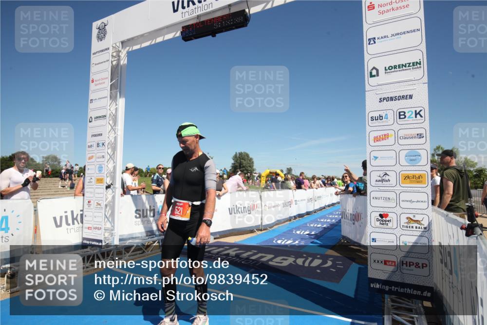 21.06.2026 - Viking Triathlon Michael Strokosch http://msf.ph/oto/9839452 21.06.2026 15:17:14 Ziel 521 meine-sportfotos.de