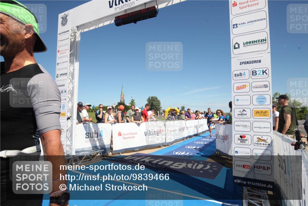 21.06.2026 - Viking Triathlon Michael Strokosch http://msf.ph/oto/9839466 21.06.2026 15:17:17 Ziel  meine-sportfotos.de