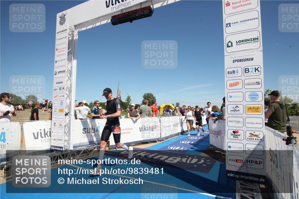 21.06.2026 - Viking Triathlon Michael Strokosch http://msf.ph/oto/9839481 21.06.2026 15:17:35 Ziel 66 meine-sportfotos.de