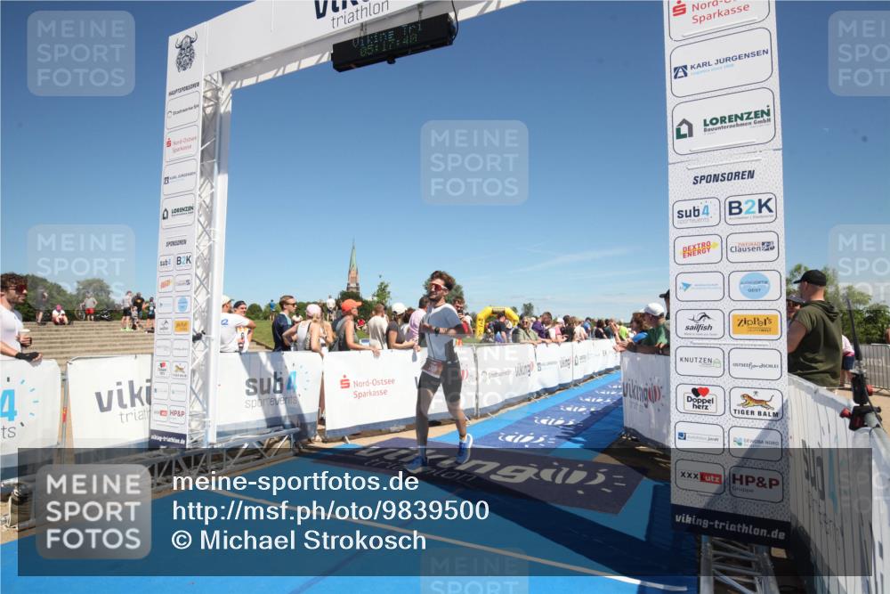21.06.2026 - Viking Triathlon Michael Strokosch http://msf.ph/oto/9839500 21.06.2026 15:17:55 Ziel  meine-sportfotos.de