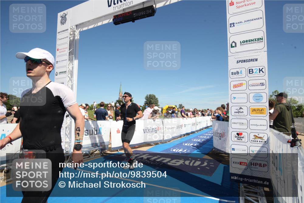 21.06.2026 - Viking Triathlon Michael Strokosch http://msf.ph/oto/9839504 21.06.2026 15:18:32 Ziel 415, 509 meine-sportfotos.de
