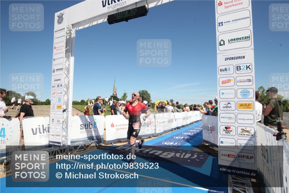 21.06.2026 - Viking Triathlon Michael Strokosch http://msf.ph/oto/9839523 21.06.2026 15:20:43 Ziel  meine-sportfotos.de