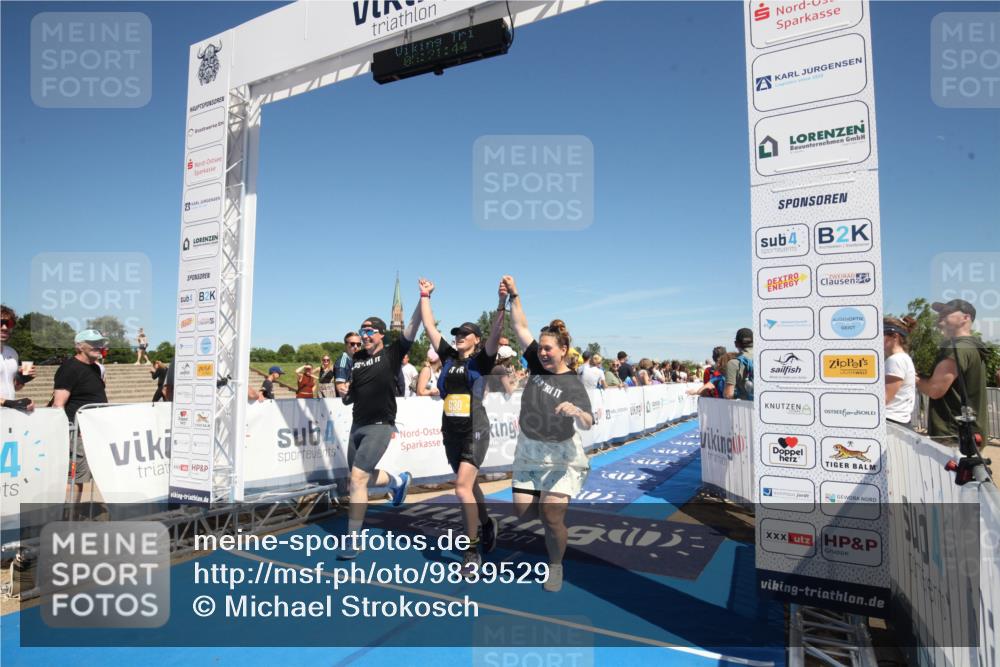 21.06.2026 - Viking Triathlon Michael Strokosch http://msf.ph/oto/9839529 21.06.2026 15:21:59 Ziel 630 meine-sportfotos.de