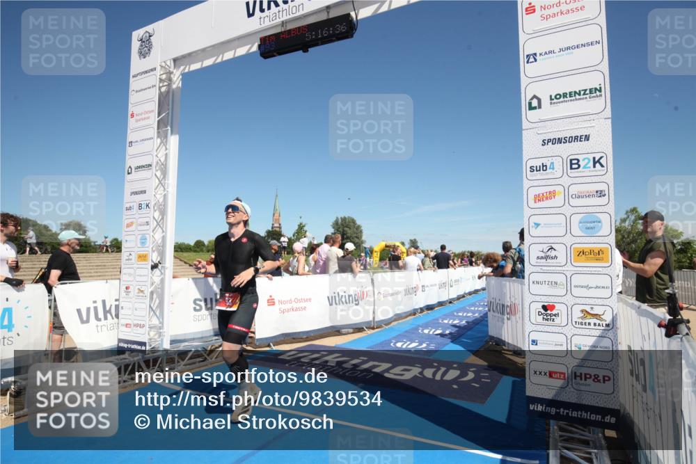 21.06.2026 - Viking Triathlon Michael Strokosch http://msf.ph/oto/9839534 21.06.2026 15:22:32 Ziel 93 meine-sportfotos.de
