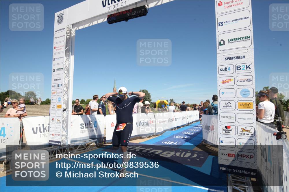 21.06.2026 - Viking Triathlon Michael Strokosch http://msf.ph/oto/9839536 21.06.2026 15:23:54 Ziel 356 meine-sportfotos.de