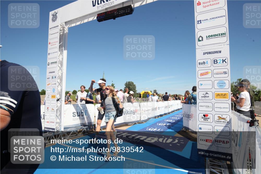 21.06.2026 - Viking Triathlon Michael Strokosch http://msf.ph/oto/9839542 21.06.2026 15:23:59 Ziel 267, 462 meine-sportfotos.de