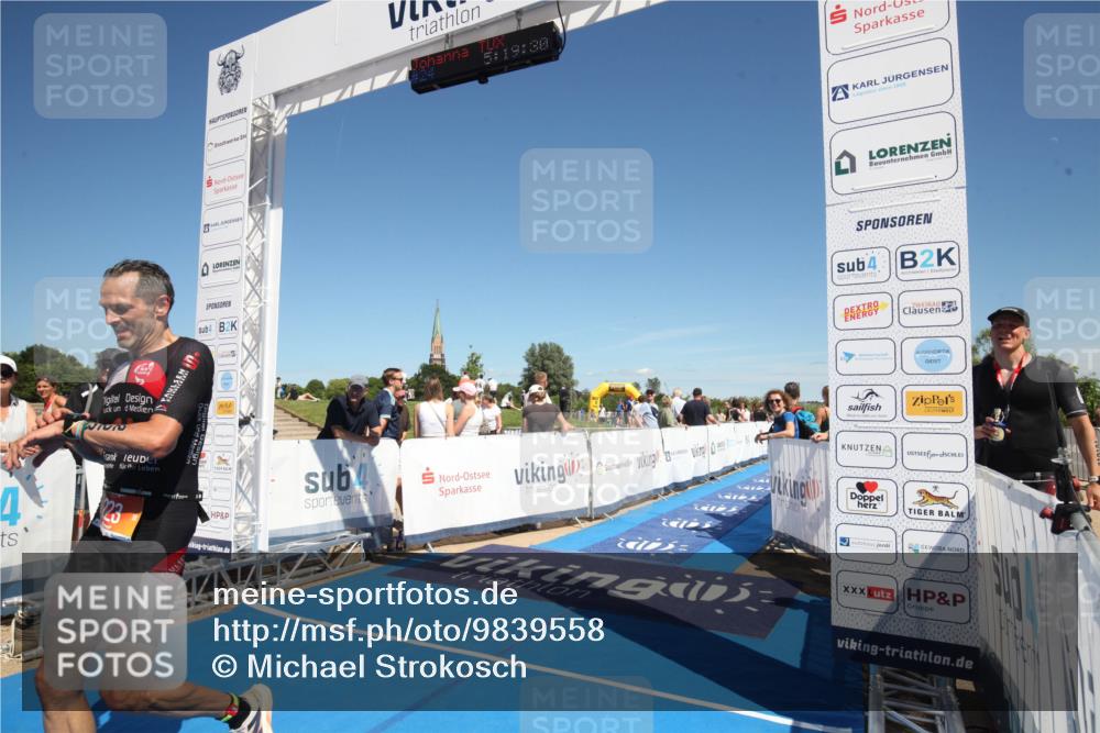 21.06.2026 - Viking Triathlon Michael Strokosch http://msf.ph/oto/9839558 21.06.2026 15:27:05 Ziel 24, 223 meine-sportfotos.de
