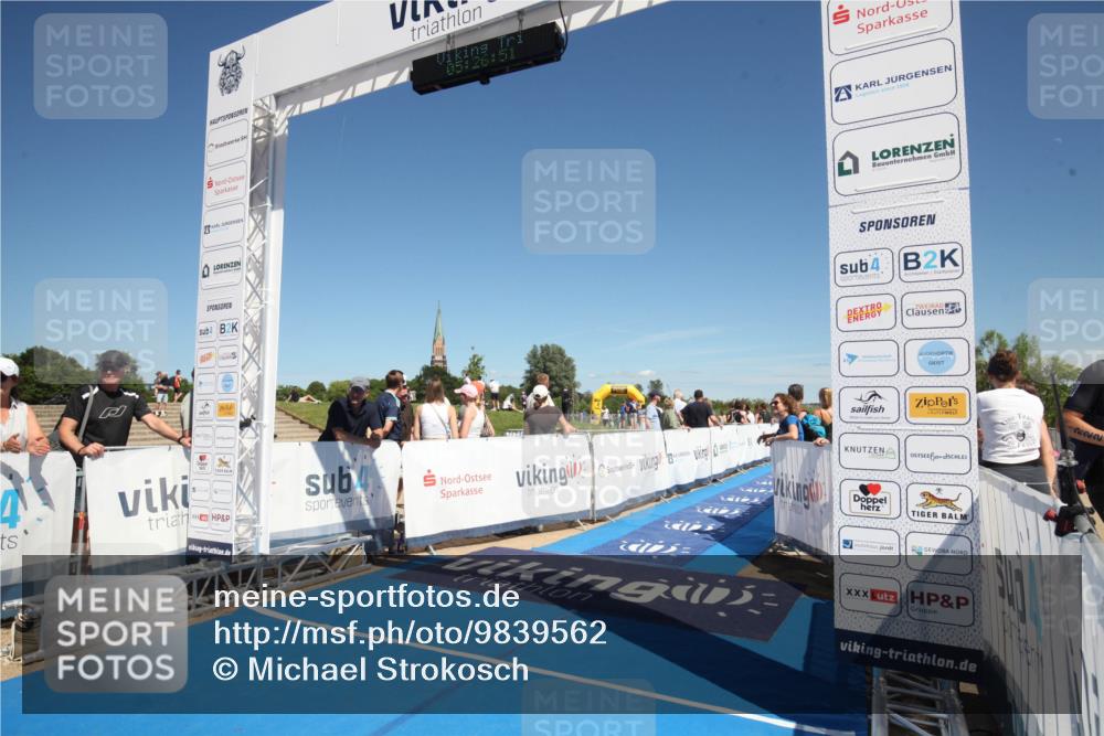 21.06.2026 - Viking Triathlon Michael Strokosch http://msf.ph/oto/9839562 21.06.2026 15:27:06 Ziel 24, 223 meine-sportfotos.de