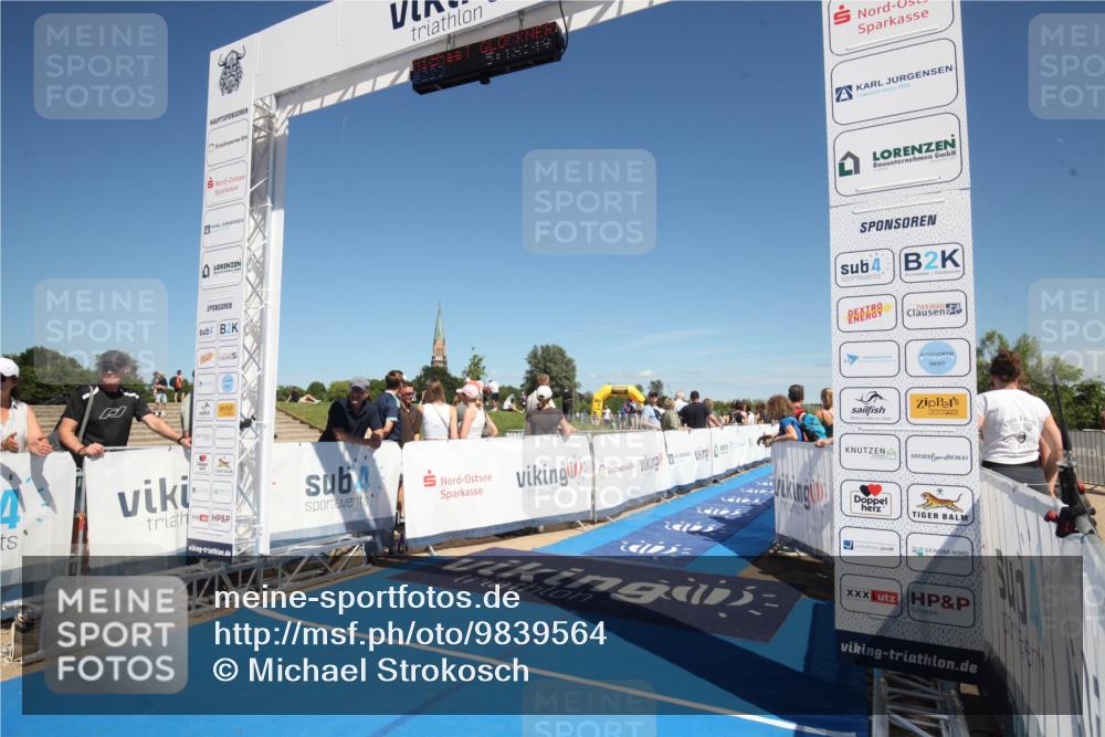 21.06.2026 - Viking Triathlon Michael Strokosch http://msf.ph/oto/9839564 21.06.2026 15:27:06 Ziel 24, 223 meine-sportfotos.de