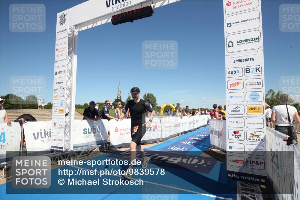21.06.2026 - Viking Triathlon Michael Strokosch http://msf.ph/oto/9839578 21.06.2026 15:31:22 Ziel 305 meine-sportfotos.de
