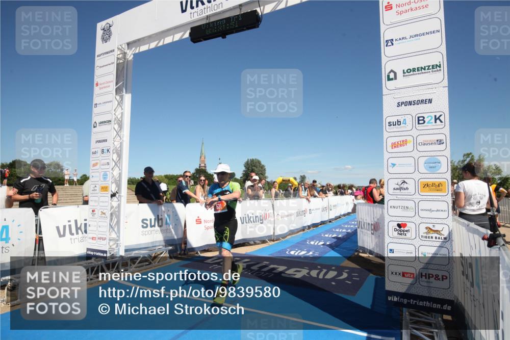 21.06.2026 - Viking Triathlon Michael Strokosch http://msf.ph/oto/9839580 21.06.2026 15:32:06 Ziel 531 meine-sportfotos.de