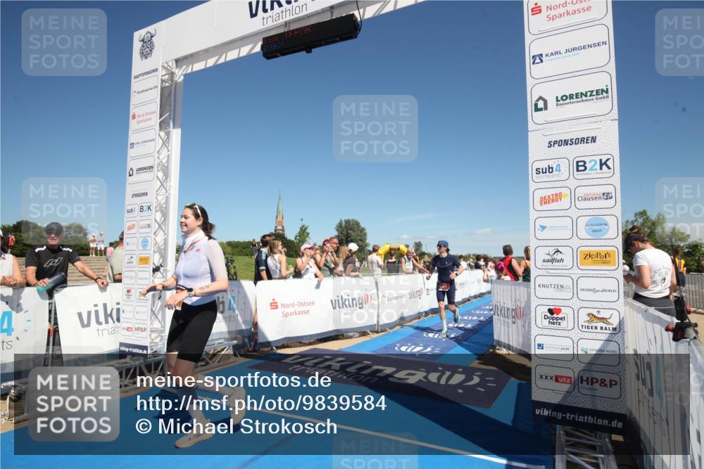 21.06.2026 - Viking Triathlon Michael Strokosch http://msf.ph/oto/9839584 21.06.2026 15:33:31 Ziel 48 meine-sportfotos.de