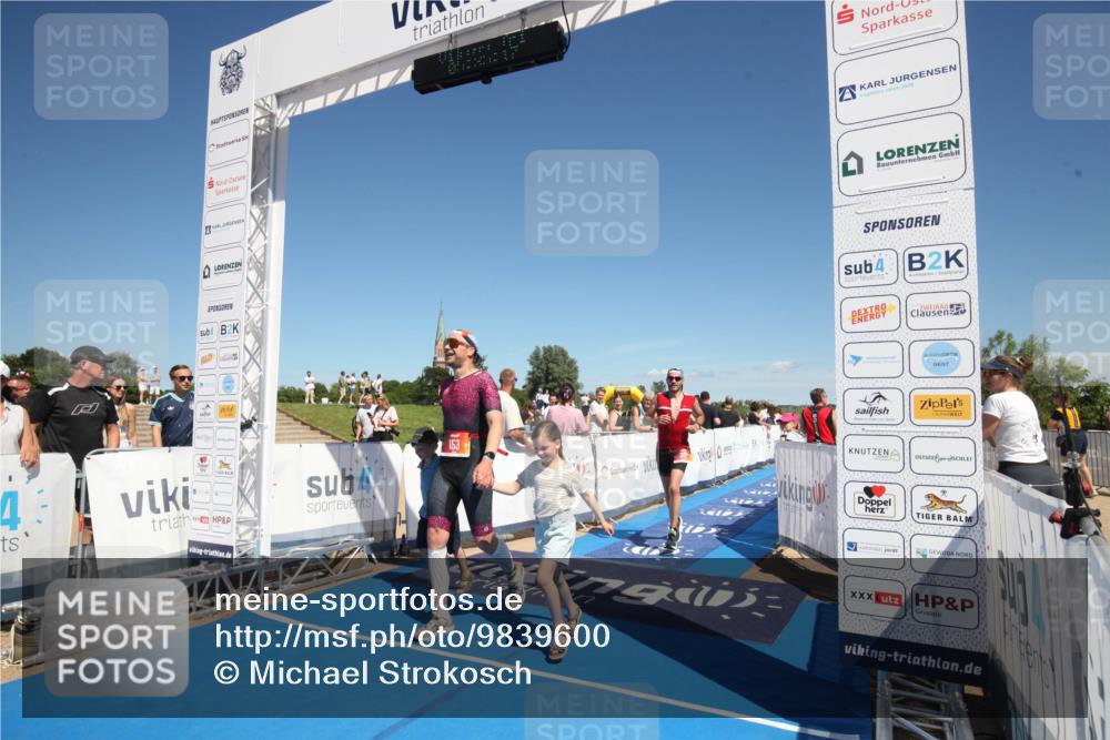 21.06.2026 - Viking Triathlon Michael Strokosch http://msf.ph/oto/9839600 21.06.2026 15:35:32 Ziel 153 meine-sportfotos.de