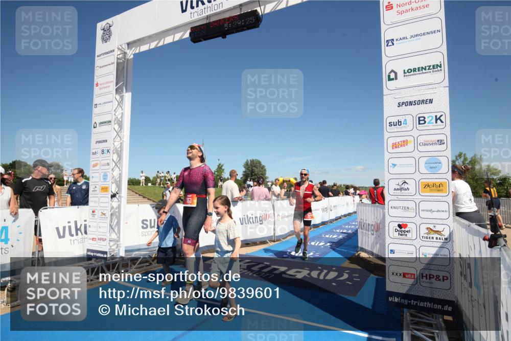 21.06.2026 - Viking Triathlon Michael Strokosch http://msf.ph/oto/9839601 21.06.2026 15:35:32 Ziel 153 meine-sportfotos.de