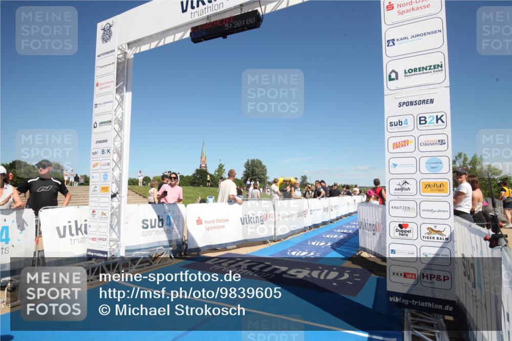 21.06.2026 - Viking Triathlon Michael Strokosch http://msf.ph/oto/9839605 21.06.2026 15:36:37 Ziel 326 meine-sportfotos.de