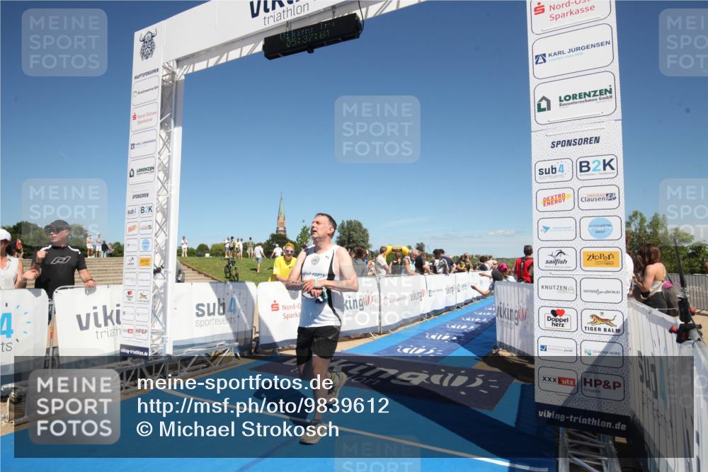 21.06.2026 - Viking Triathlon Michael Strokosch http://msf.ph/oto/9839612 21.06.2026 15:37:16 Ziel  meine-sportfotos.de