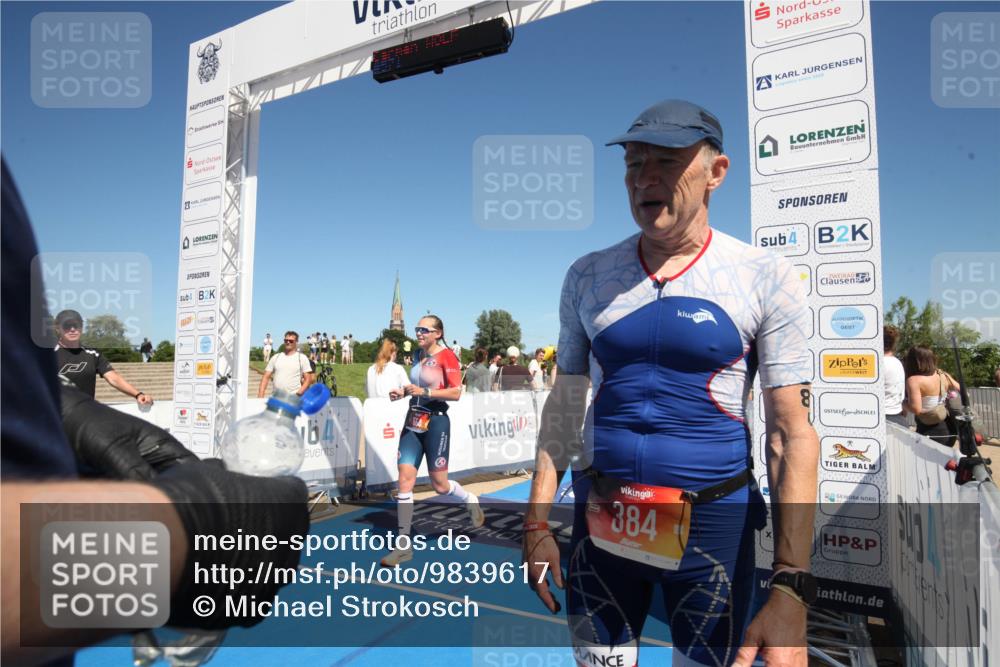 21.06.2026 - Viking Triathlon Michael Strokosch http://msf.ph/oto/9839617 21.06.2026 15:38:55 Ziel 554 meine-sportfotos.de