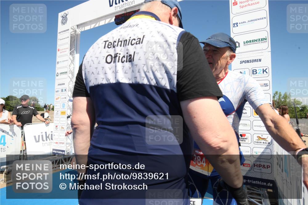 21.06.2026 - Viking Triathlon Michael Strokosch http://msf.ph/oto/9839621 21.06.2026 15:39:13 Ziel 659 meine-sportfotos.de