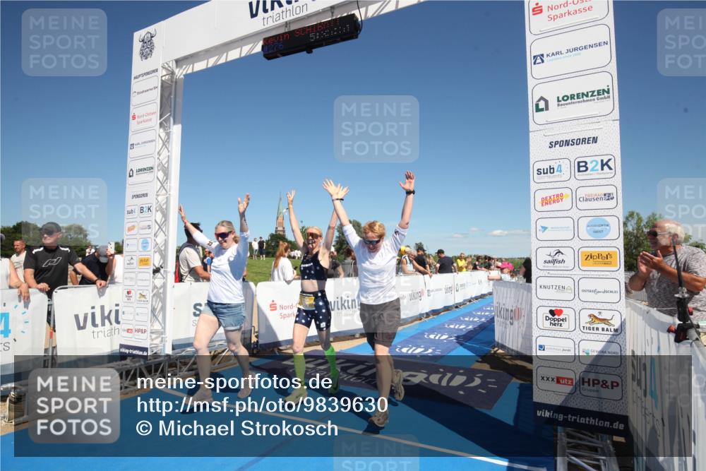 21.06.2026 - Viking Triathlon Michael Strokosch http://msf.ph/oto/9839630 21.06.2026 15:41:27 Ziel 666 meine-sportfotos.de