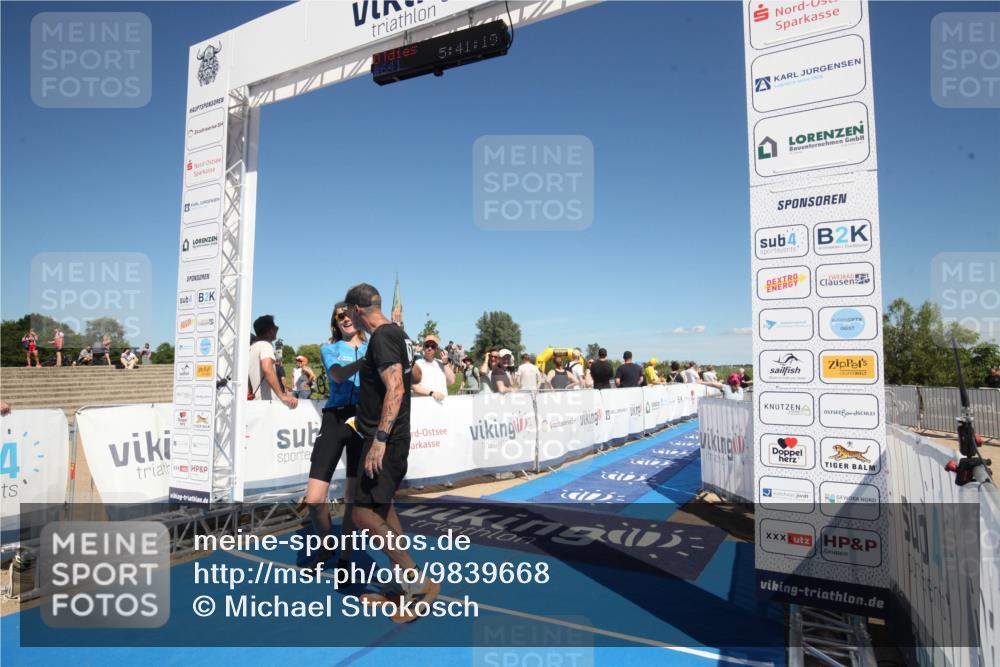 21.06.2026 - Viking Triathlon Michael Strokosch http://msf.ph/oto/9839668 21.06.2026 15:48:01 Ziel 641, 658 meine-sportfotos.de